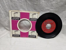 Los Relampagos Del Norte Alla En El Baile Grande / Por Eso Estamos Record Vinyl 