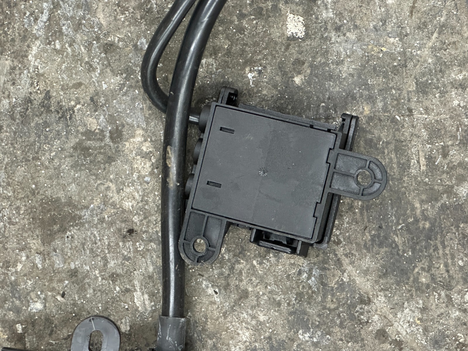 2014 AUDI R8 OEM POSITIVE CABLE & ALTERNATOR STARTER HARNESS 420971225 420971224