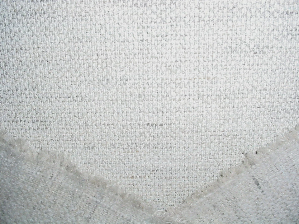 Tela de tapicería tejido liso texturizada arena Skomer 16-1/8Y Osborne & Little F7410 Foto 4 de 4