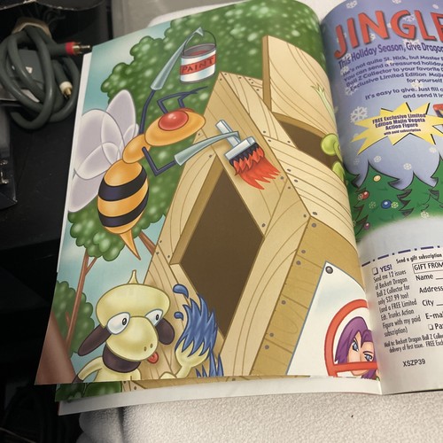 beckett pokemon collector magazine November 2002 Volume 4 Number 11 Issue 39 - Picture 5 of 5