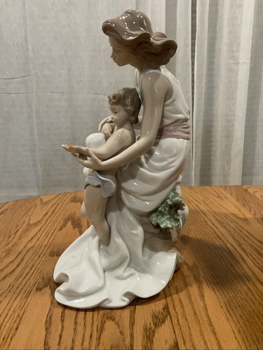 Retired Lladro #7649 "Where Love Begins" Limited Edition # 1998 of 4000 with Box - Picture 3 of 9
