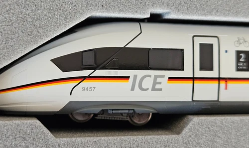 KATO K10-2024 Triebzug ICE 4/BR 412 XXL, 7-tlg. "Deutschland"-ICE Spur N