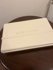 Estee Lauder Vintage Make Up