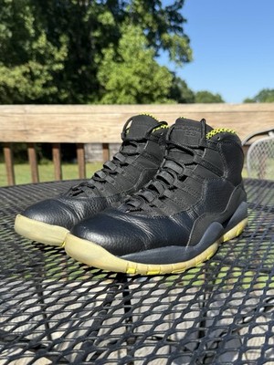 Nike Air Jordan 10 Retro  Venom Green    Men s Size 11   Good Used Condition