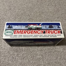 1996 HESS EMERGENCY TRUCK IN ORIGINAL BOX NEVER OUT