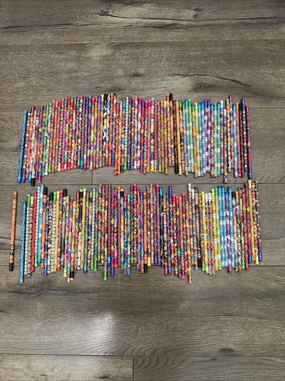 Bright Colors Like Lisa Frank Ext Read