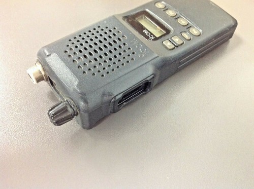 ICOM IC-F3S-2, For Parts or Repair - Picture 3 of 4
