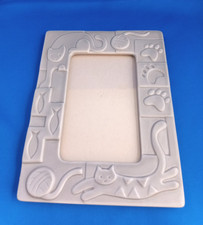 vintage cats gray ceramic picture frame for 5 1/2 x 3 1/2 photo Burnes of Boston