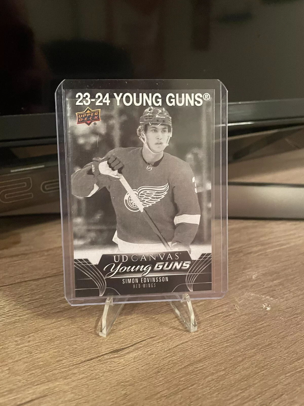 Simon Edvinsson trading card