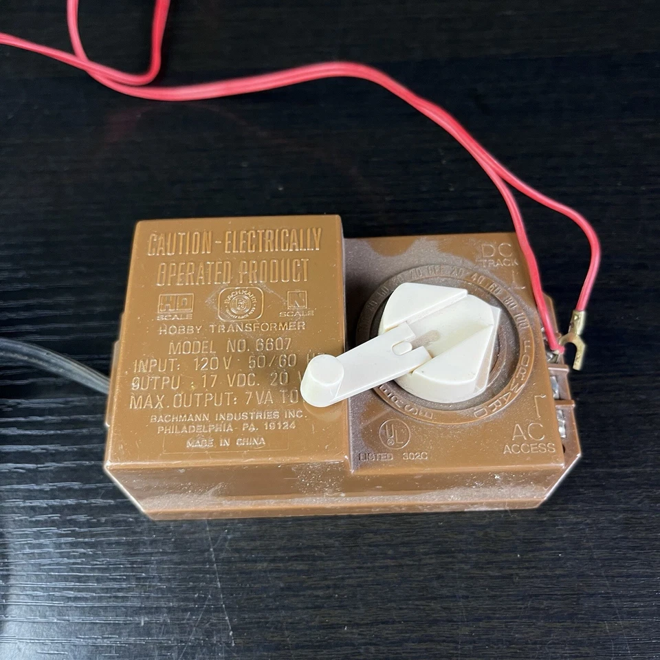 Bachmann Hobby Model Train Transformer  Model No. 6607 Brown  Tested Has Power - Image 4 of 4