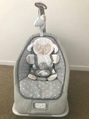 cuddle lamb rocking seat