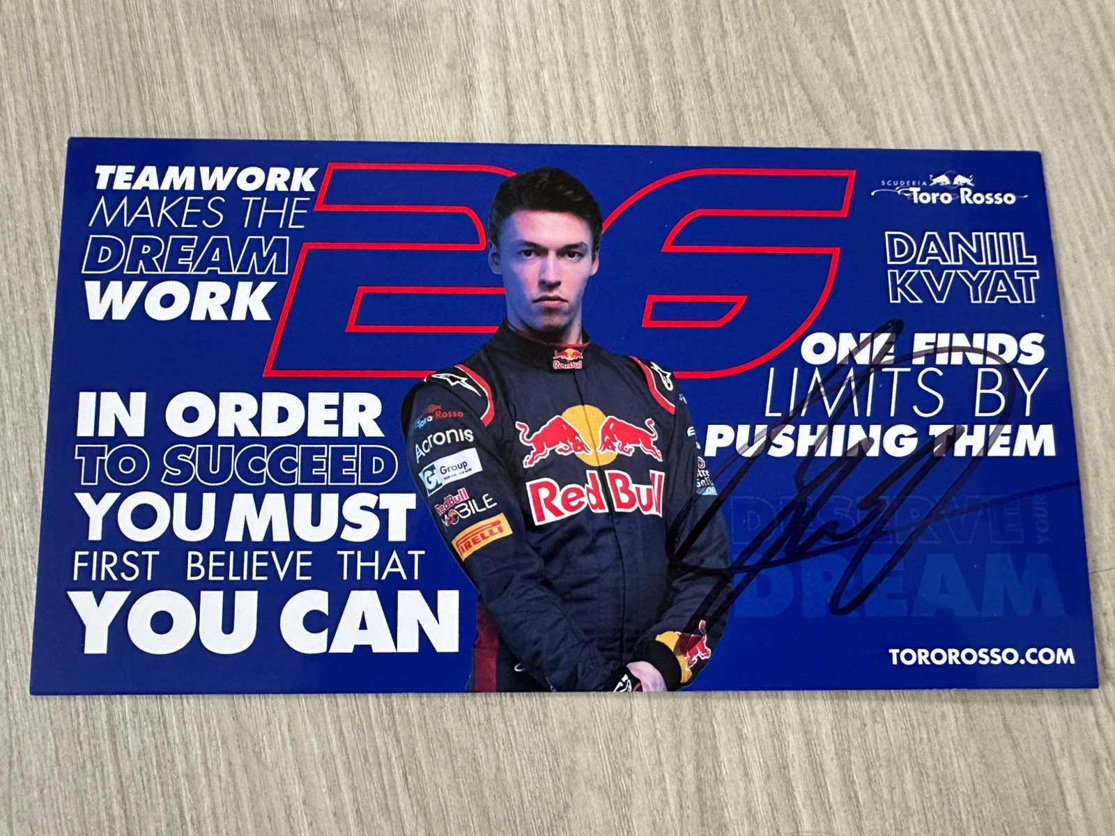 *rar* Signierte Autogrammkarte Daniil Kvyat, 2017, Toro Rosso, F1, Formel1