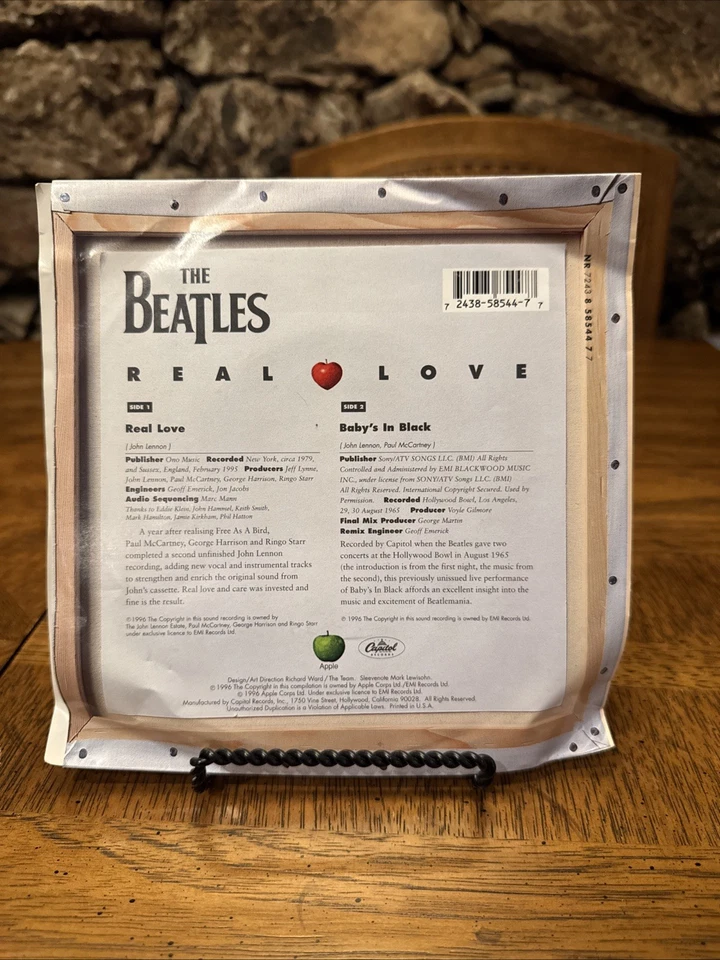 The Beatles - Real Love & Baby's In Black (Live) Apple 1996 45rpm Picture Sleeve - Image 2 of 4