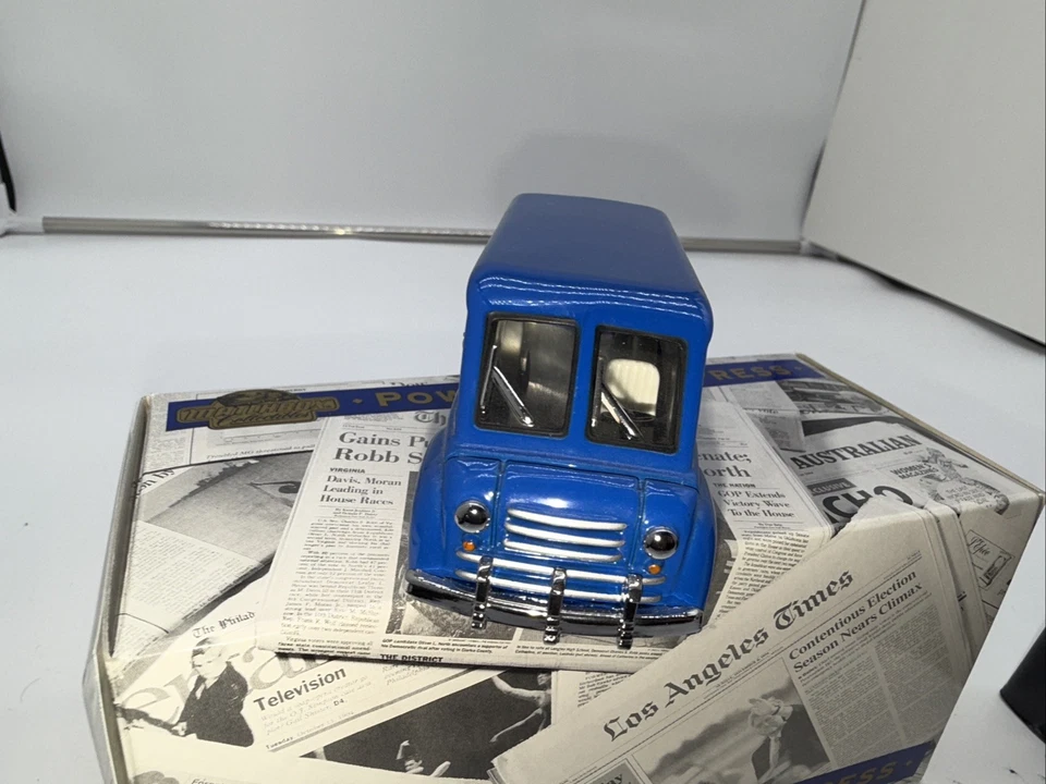 MATCHBOX-MODELS OF YESTERYEAR-POWER OF THE PRESS-YPP 04 DODGE ROUTE VAN-NY TIMES - Image 3 of 4