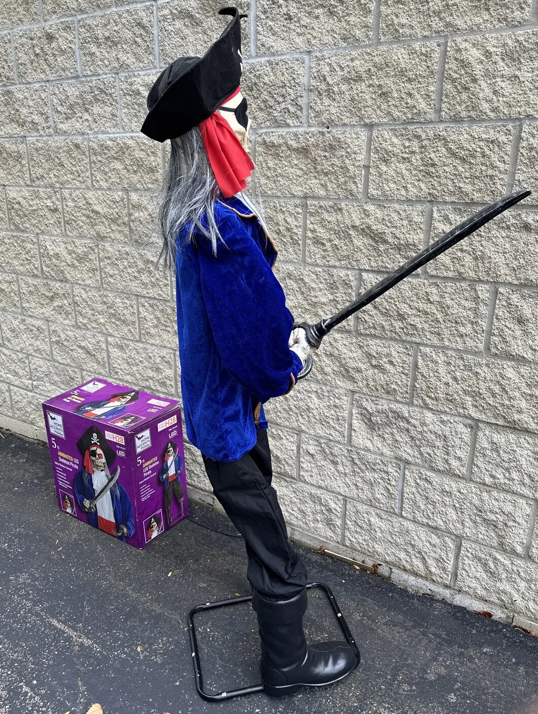 Halloween 5 FT Animated Skeleton Pirate PROP Scary Spooky Home Accents