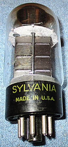 1 Sylvania 6L6-GB Vacuum Tube - Audio Power Pentode for Vintage Radios & Amps