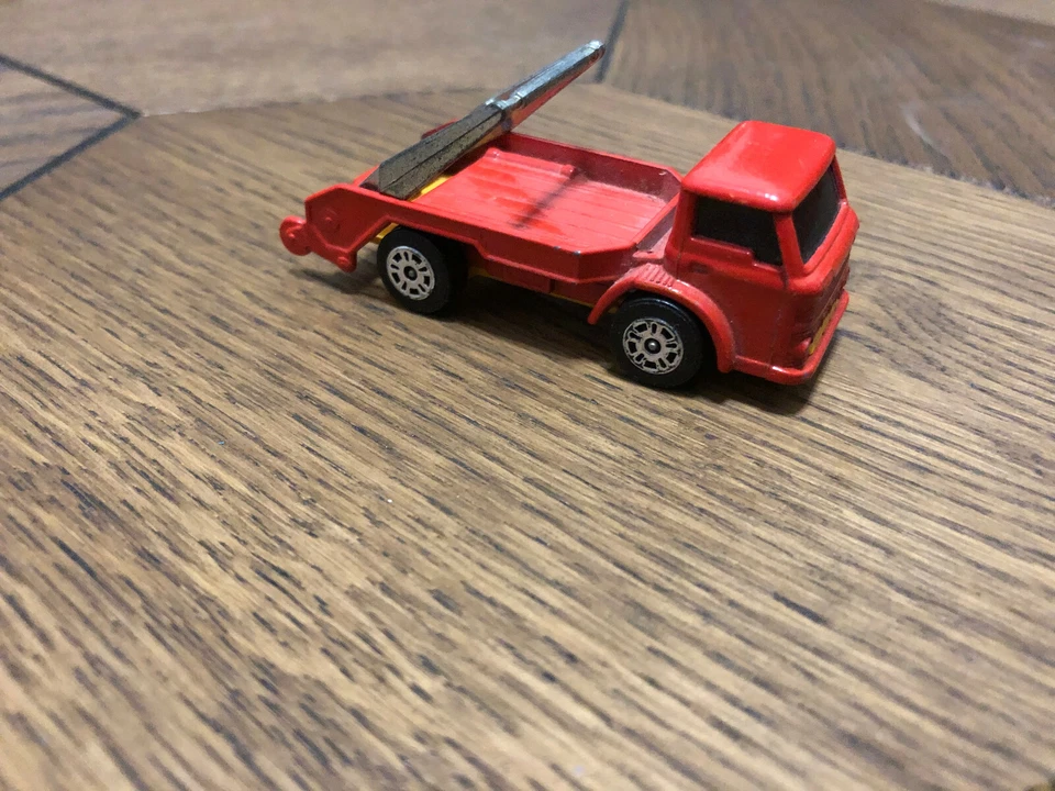 Corgi Juniors Whizzwheels Ford D1000 Red Made in GB Diecast Scale Model - Image 4 of 4