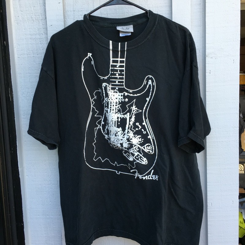 FENDER GUITARS T- SHIRT SIZE XL