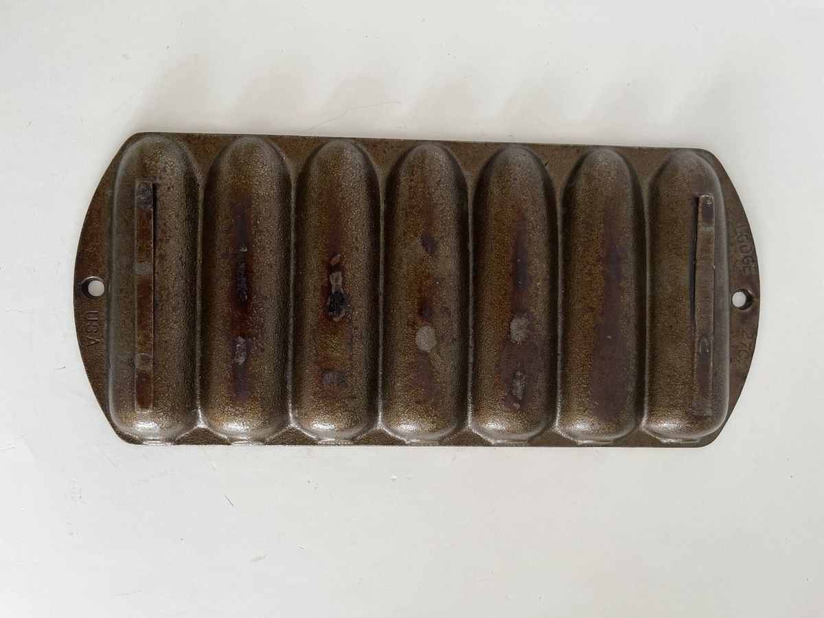 Vintage Lodge Cast Iron 27C USA Stick Corn Cob Cornbread Muffin Mold Pan 