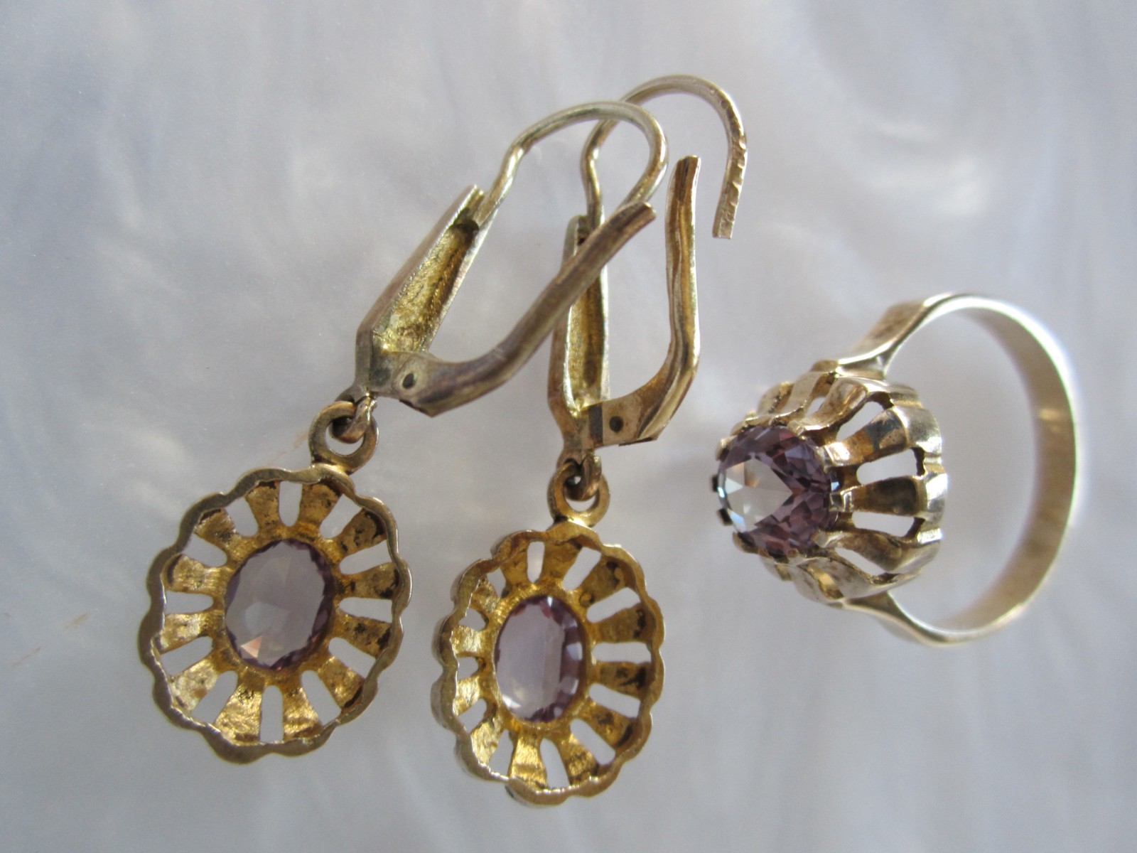 BEAUTIFUL VINTAGE SOLID 14K SOLID GOLD SAPPHIRE E… - image 10