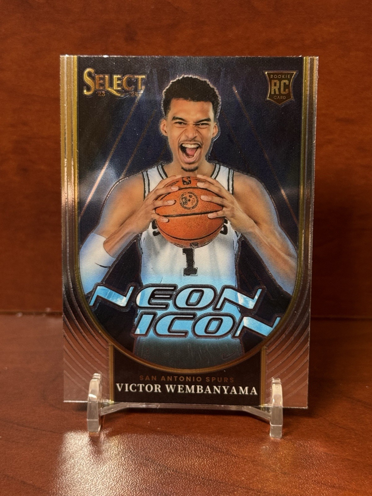 2023-24 Panini Select - Neon Icons Victor Wembanyama #13 (RC)