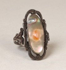 Navajo Sterling Silver Oval Mother of Pearl Ring
