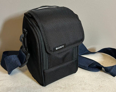 Sony LCS-FEA Soft Lens Case