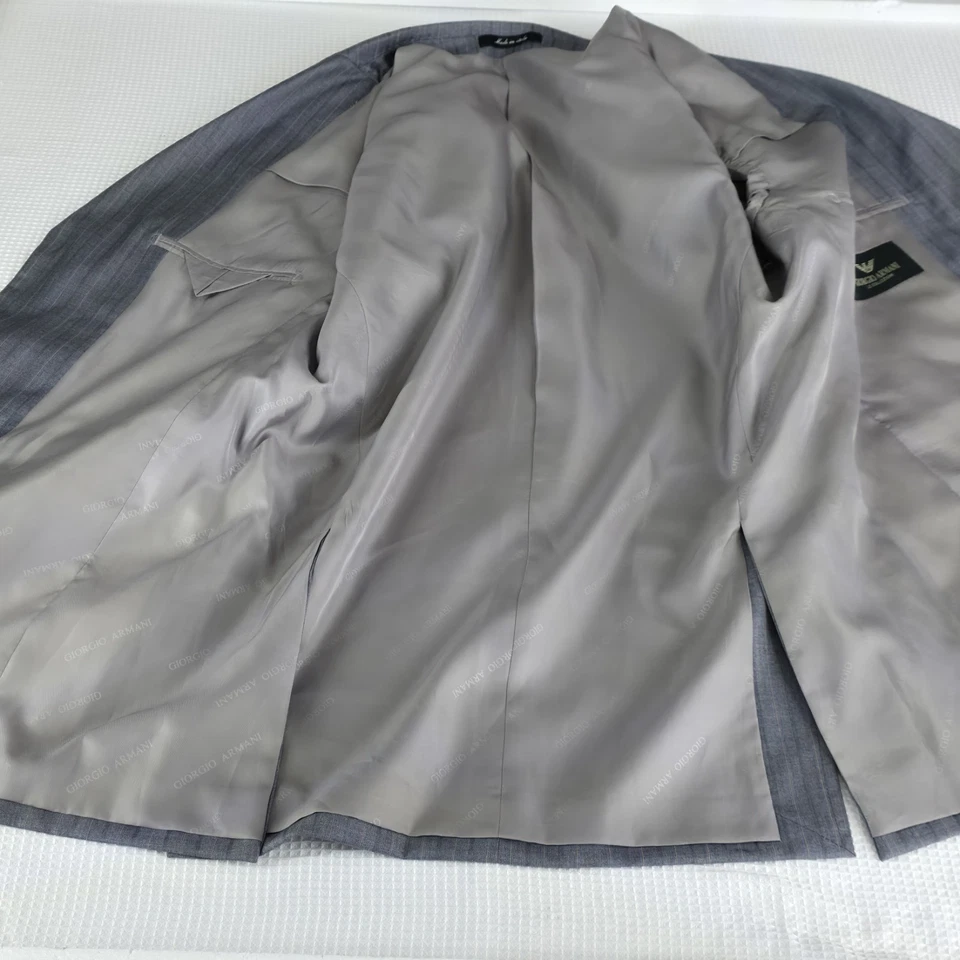 Giorgio Armani Le Collezioni Gray Pinstripe Blazer 48 IT 38US Classy Italy Suit - Image 3 of 4
