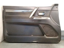 Porte avant et accessoires Mitsubishi MONTERO