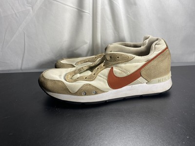 Nike Venture Runner Coconut Milk Rugged Orange Womens Size Shoes