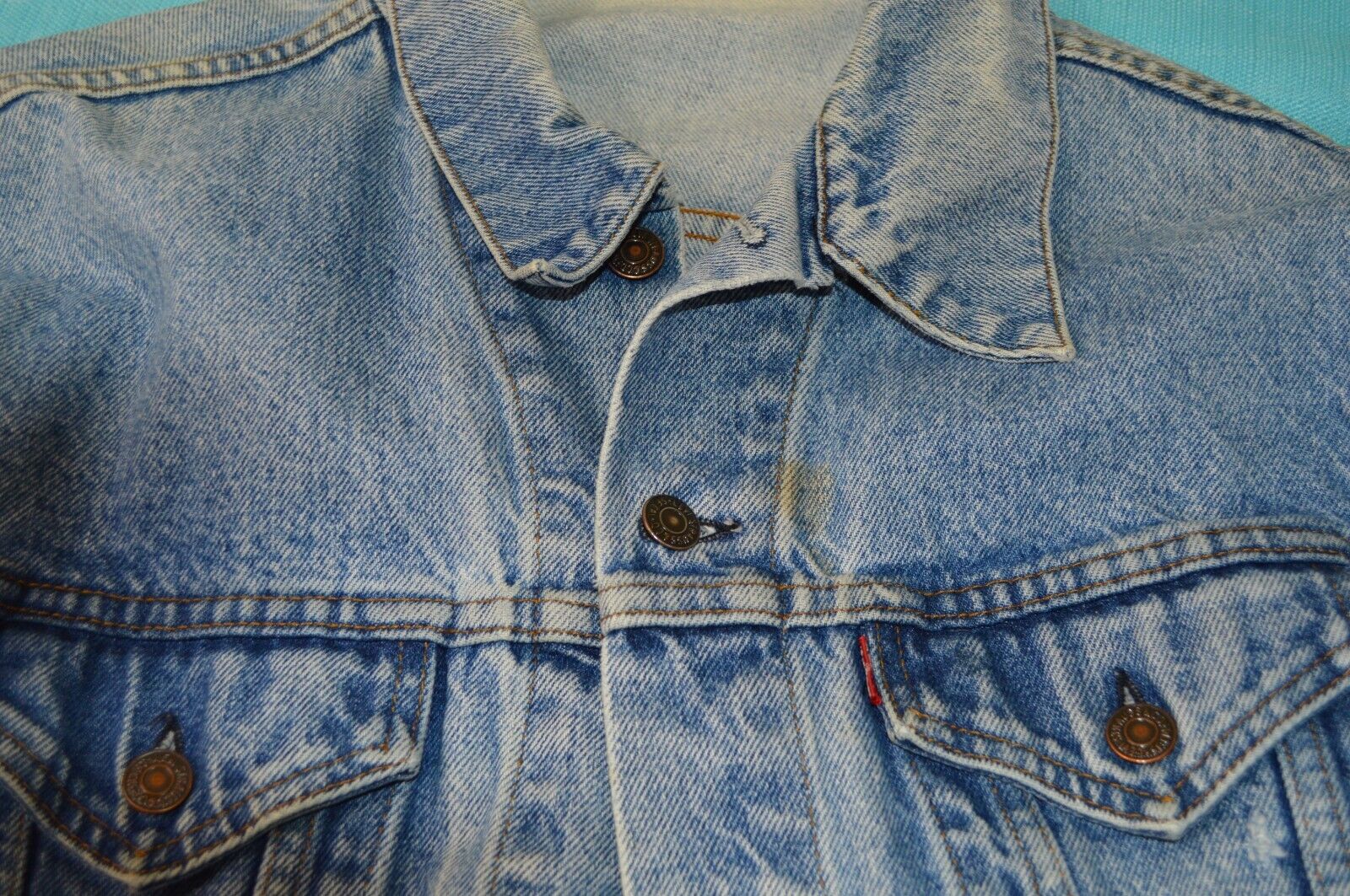 VTG 80's Levi's Light Wash Denim Jeans Jacket - image 13