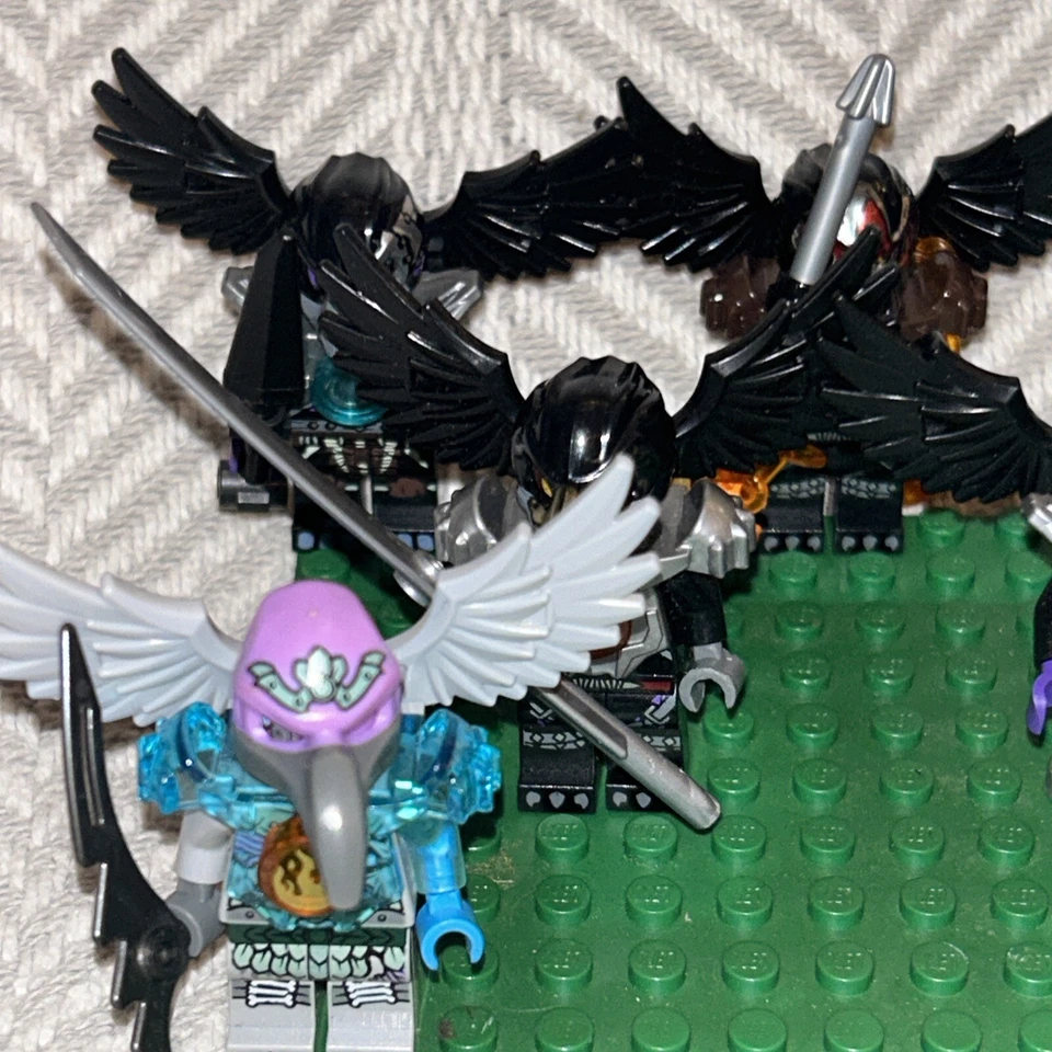 Lego Legends Of Chima Bird Minifigure Lot Rizzo, Voom Voom Phoenix - Image 2 of 4
