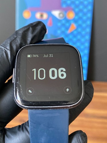 Fitbit Versa 2 FB507 Montre connectée Sport - Photo 3/13