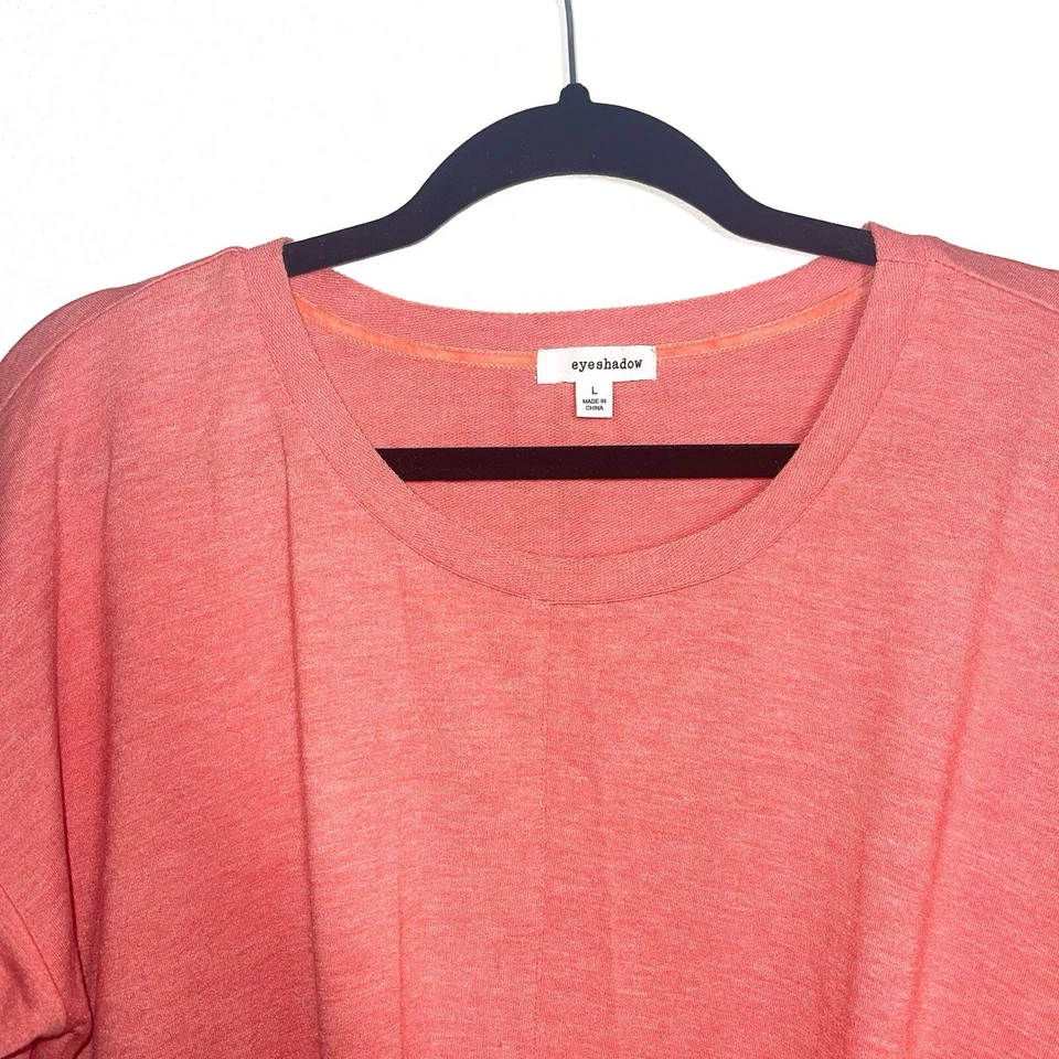 Eyeshadow Peach Pink Twist Knot Front Contrast Hem Sweatshirt Large Women’s - Image 2 of 4