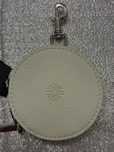 AYA AS YOU ARE Coin Purse Round Zip Bag Clip On Hook Beige Neutral NWT Vegan - Picture 4 of 5