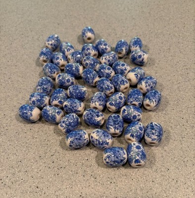 Lot of 44, Vintage blue/white painted round ceramic floral beads 16 mm NOT USED