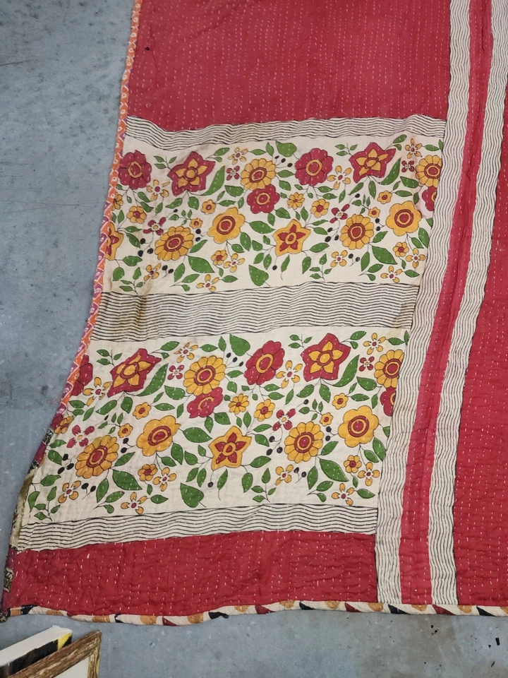 复古印度花卉 Kantha 被子几何图案 80 x 80 英寸床罩毯 — 第 3/4 张图片