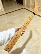 Banana Cabeza Inversa Acero Inoxidable 22 Trastes Llama Tostada Arce Cuello de Guitarra---
