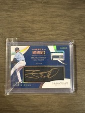 2020 Panini Immaculate Collection - Debut Moments Auto Relics Justin Dunn  /10