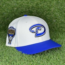 ARIZONA DIAMONDBACKS UNIVERSITY OF KENTUCKY DEVIN BOOKER D BOOK HAT CLUB FITTED