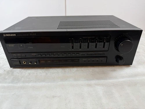 Vintage 1990s Pioneer SX-251R Stereo AM/FM Receiver