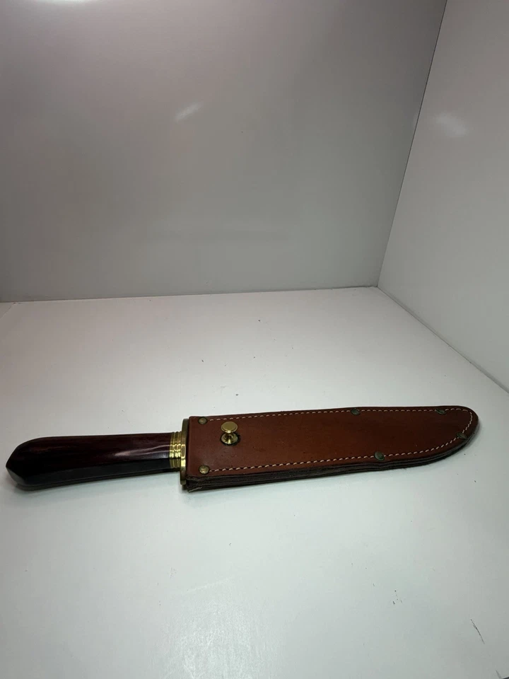 Cold Steel Laredo Bowie Carbon V Hecho en EE. UU. - Como nuevo con funda de cuero Foto 2 de 4