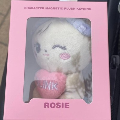 BLACKPINK ROSIEキーリング BLACKPINK ROSIE Character Plush Keyring DEADLINE Tour GOYANG