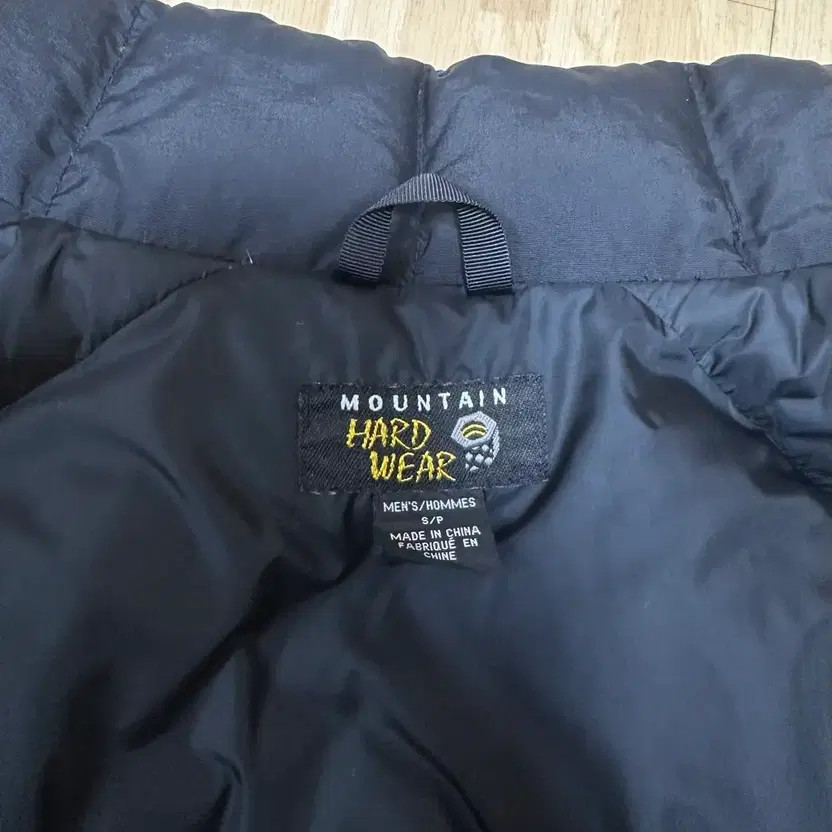 Mountain Hardware Subzero Goose Down Puffer Jacke… - image 4