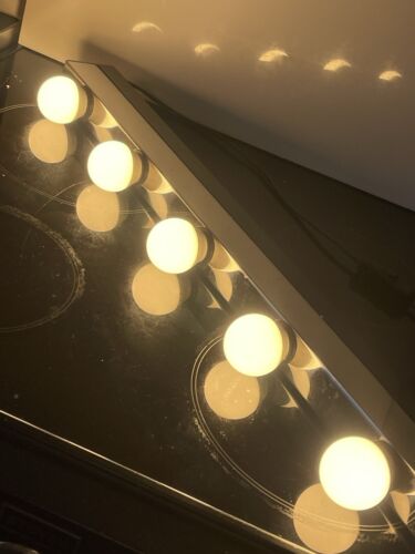2 x Lampada da parete Ikea MUSIK cromata trucco specchio luci arredamento camera da letto interno - Foto 3 di 6