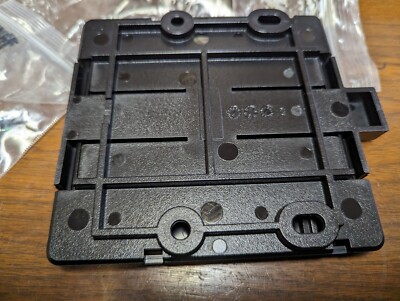Extron Electronics 101-001-01, ZipClip 200/10 Mounting Hardware