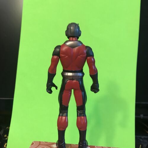 Marvel Legends Astonishing Ant-Man from Stinger paquete de 2 figuras sueltas TRU 6” - Imagen 7 de 10
