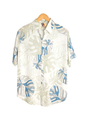 Hawaiihemd weiß geblümt - mark up hawaii - white hawaiian shirt