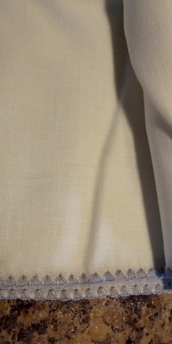 J. C.Penney Tablecloth Stain Release 52x70 Cream 50% Rayon 50% Polyester USA - Picture 10 of 24