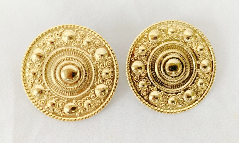 CHARMED LARGE DISK EARRINGS